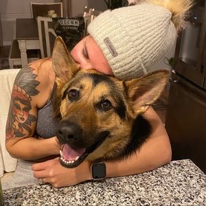 Meet your Posher, Amanda